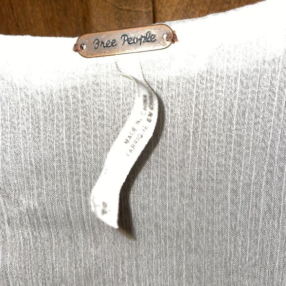 Free People S Lace Trimmed 100% Linen Oatmeal Sweater - Picture 7 of 7